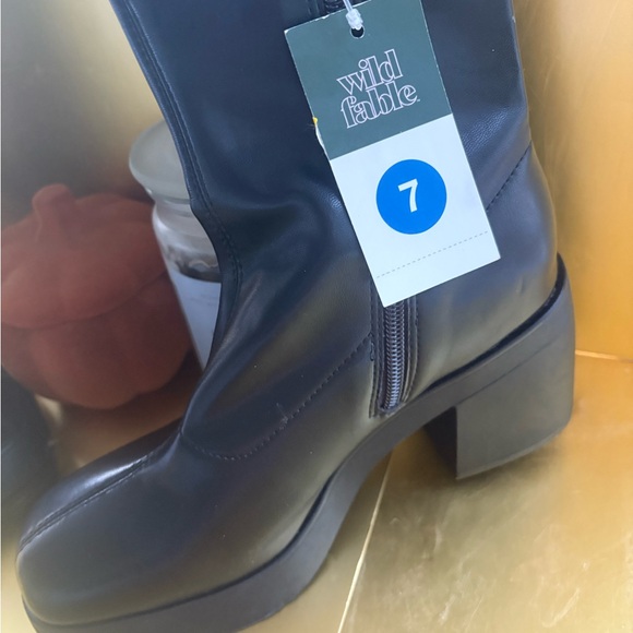 Target Black Heeled Boots for Women - Picture 5 of 7